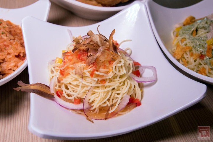 【臺南美食】台南炸雞披薩吃到飽就這家,也推出防疫外帶全餐點全面9折,加碼外帶全家餐自取只要469元~Double Cheese打爆起司