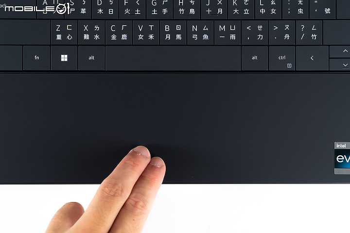 Dell XPS 13 Plus 測試報告｜以全新鍵盤設計再創極簡美學巔峰！