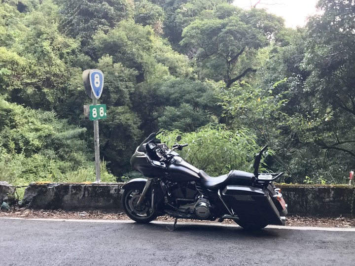 最高海拔一夜環島瘋狂訓車--帥到有朋友的新車長途初體驗