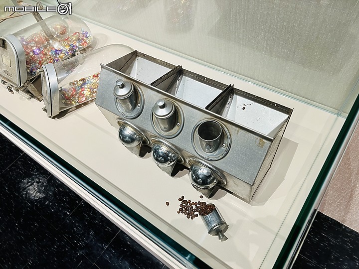 點我看大圖 【分享】台中科博館《想入啡啡:細說咖啡》特展逾百件歐洲經典咖啡機飄香登場