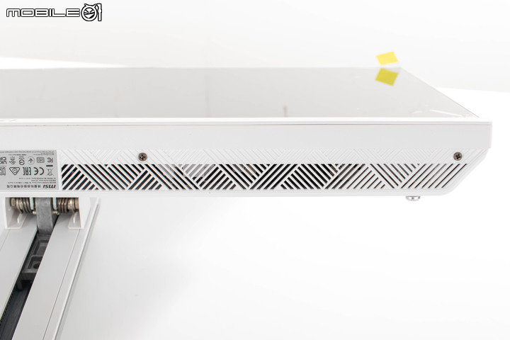 微星 Modern AM272P 12M All in One 電腦開箱實測 搭載豐富介面與美型設計的辦公能手