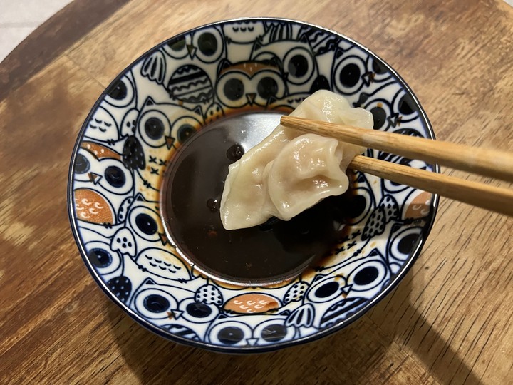 [食記] 迴龍兩元水餃，台灣新北樹林，新鮮現包的平價可口迷你水餃