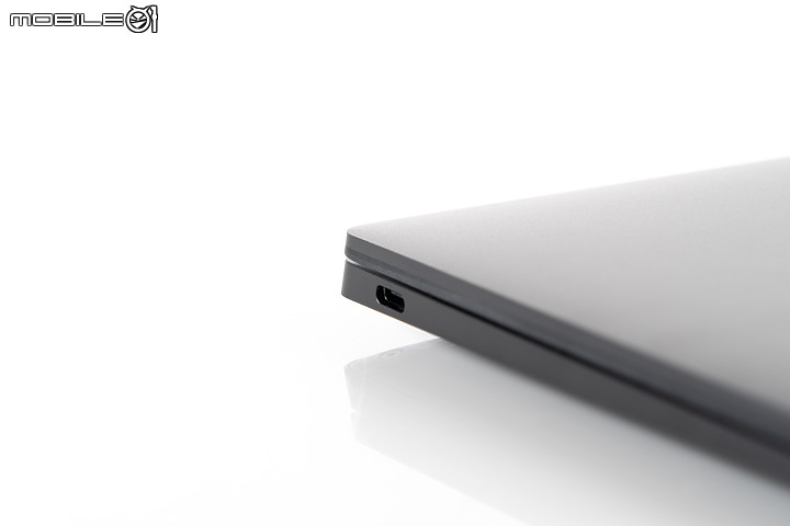 Dell XPS 13 Plus 測試報告｜以全新鍵盤設計再創極簡美學巔峰！