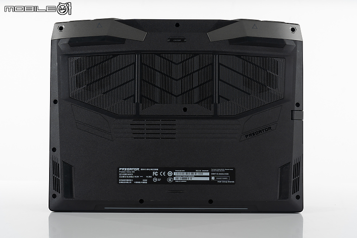 Acer Predator Helios 300 測試報告|邁向效能頂峰的準旗艦之作
