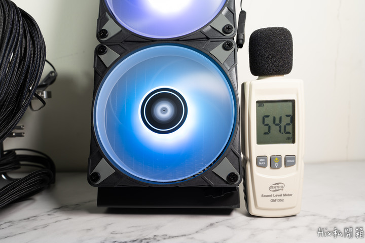 [開箱] 閃亮亮360水冷-ARCTIC Liquid Freezer II