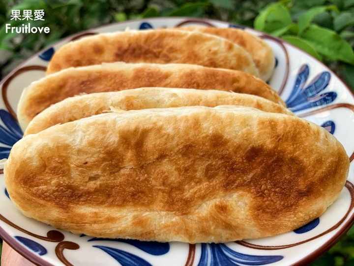 彰化美食|假日限定－鬆軟綿密、內餡不甜膩的美味牛舌餅