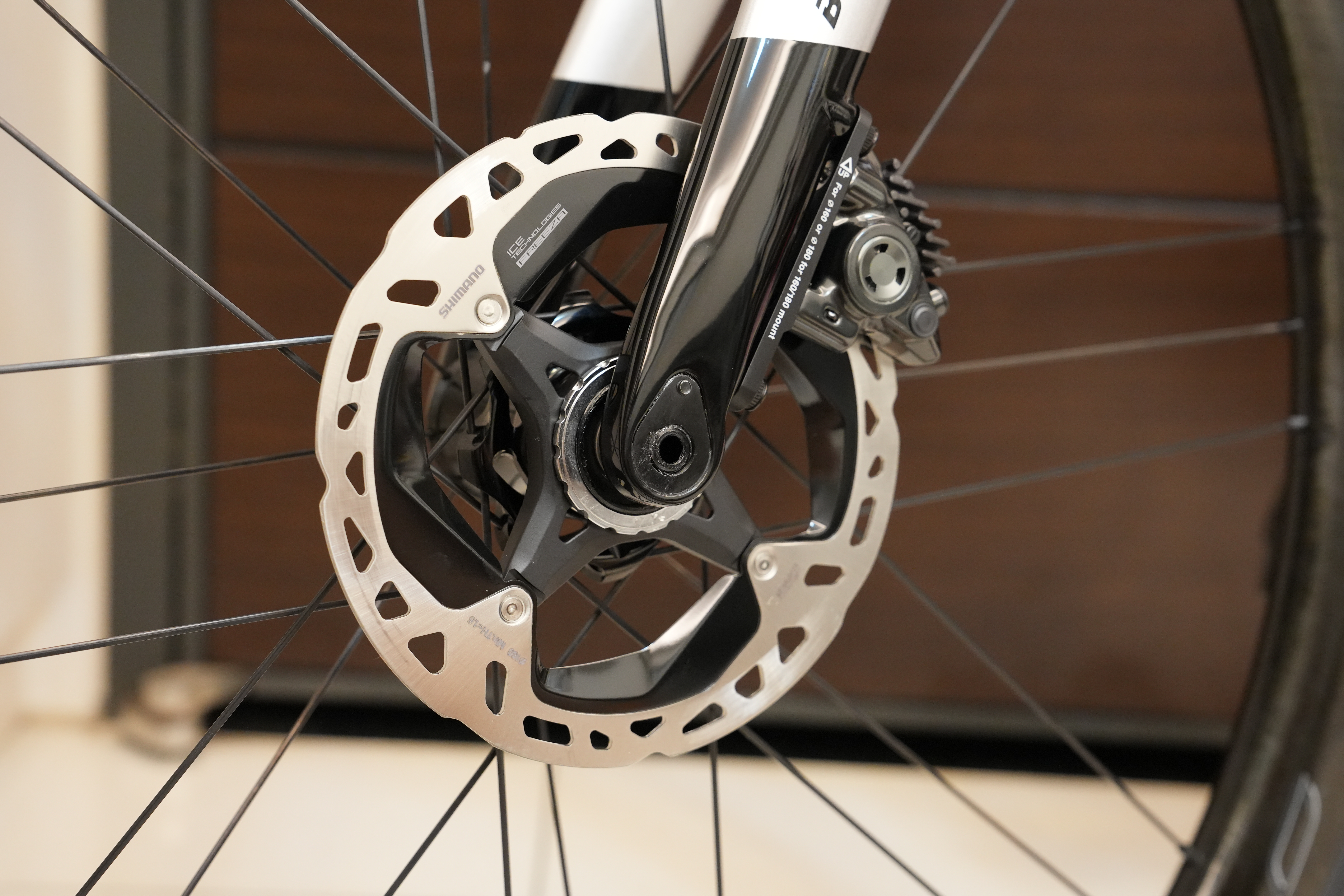 [開箱]我的第十二台公路車 CIPOLLINI BOND 2