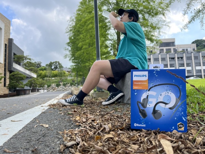 Philips x Jumbo Visma 強強重磅合作|運動骨傳導藍牙耳機-TAA6606 給我最舒適有力的專業夥伴