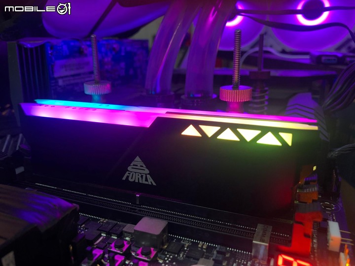凌航Neo Forza TRINITY RGB DDR5-6400 16G*2 套組心得分享及空冷超頻上限