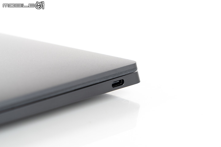 Dell XPS 13 Plus 測試報告｜以全新鍵盤設計再創極簡美學巔峰！