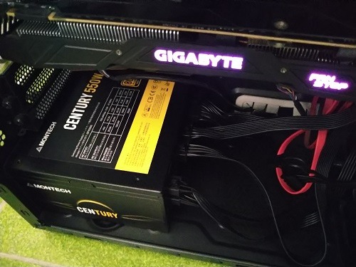 現在的電源供應器是不是都不耐用?