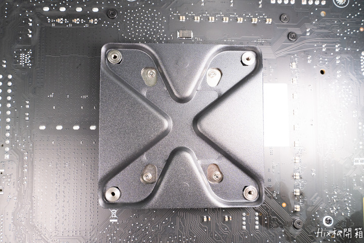 [開箱] 閃亮亮360水冷-ARCTIC Liquid Freezer II