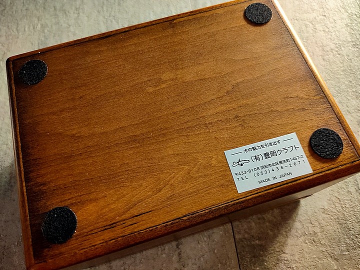 還在煩惱情人節、父親節、生日禮物怎麼選!? 送禮自用兩相宜的Toyooka Craft 錶盒!