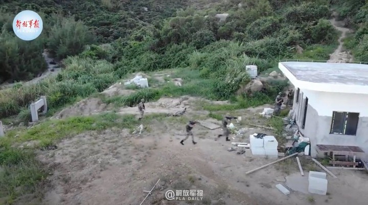 共軍超燃演訓影片成樣板戲 專家逐格吐嘈