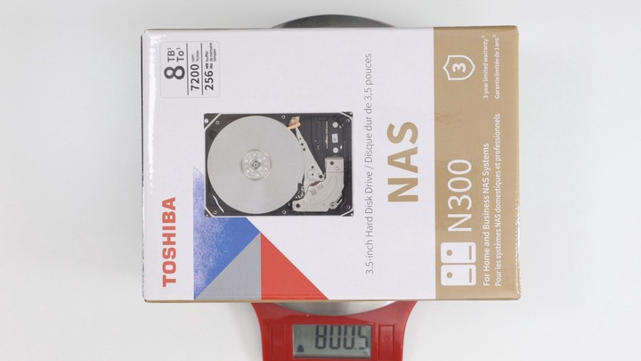 NAS 專用硬碟 TOSHIBA N300 8TB，兩顆一起做 RAID 0