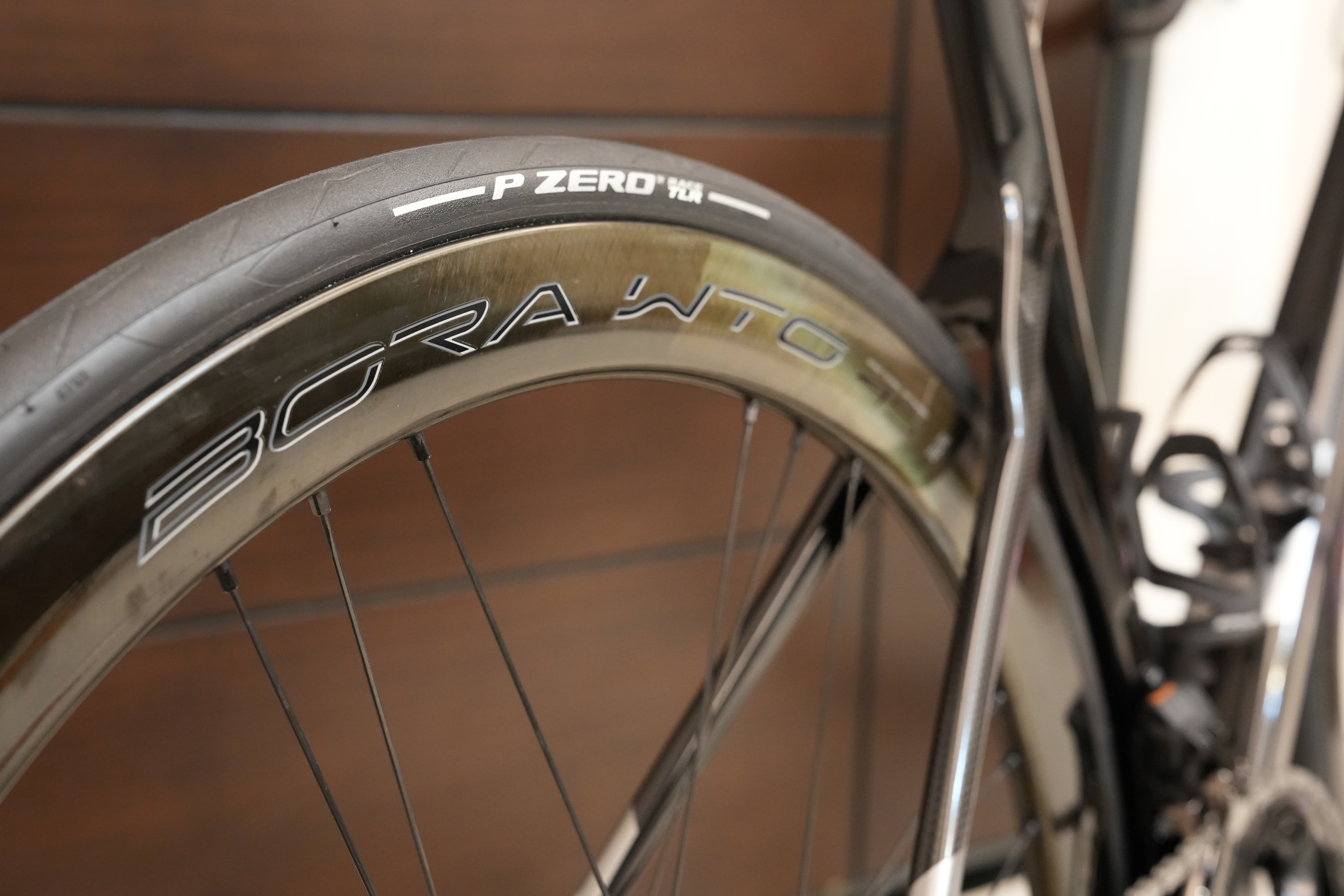 [開箱]我的第十二台公路車 CIPOLLINI BOND 2