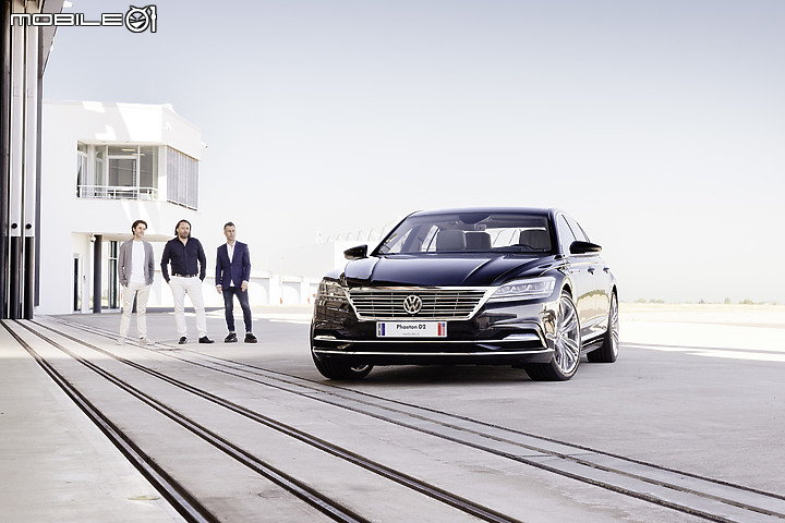 【海外新訊】紀念無緣的旗艦房車問世20週年,Volkswagen首度展示Phaeton D2原型車!