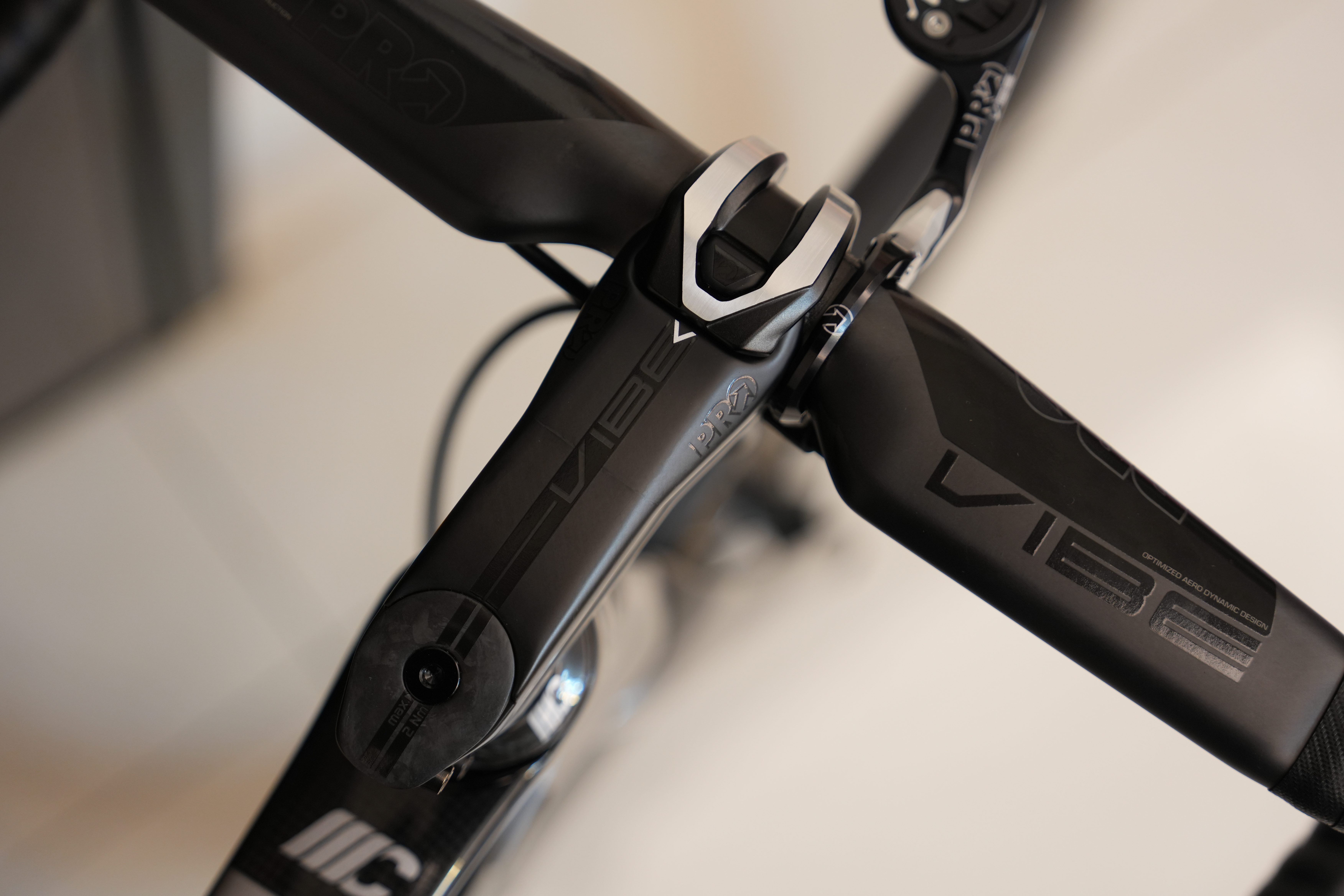 [開箱]我的第十二台公路車 CIPOLLINI BOND 2