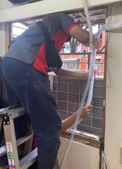 終於換掉骨董級冷氣了,分享全國電子冷氣安裝