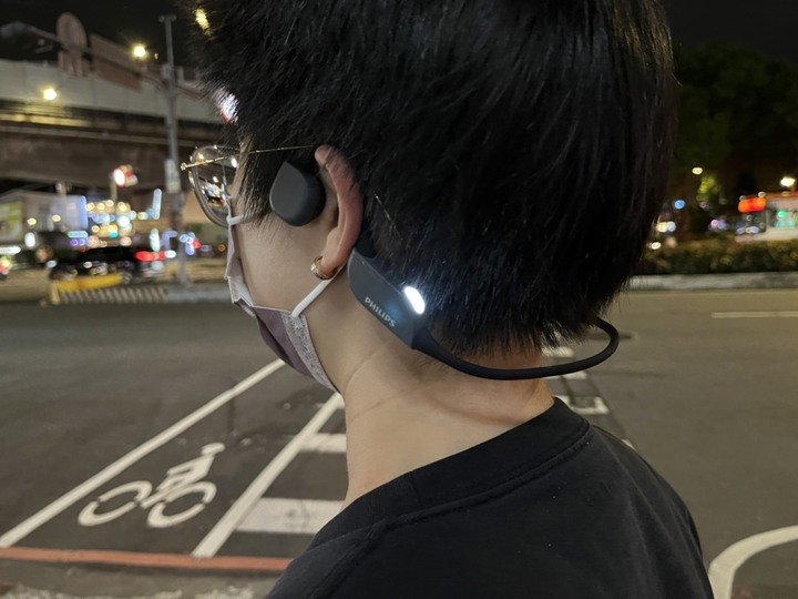 Philips x Jumbo Visma 強強重磅合作|運動骨傳導藍牙耳機-TAA6606 給我最舒適有力的專業夥伴