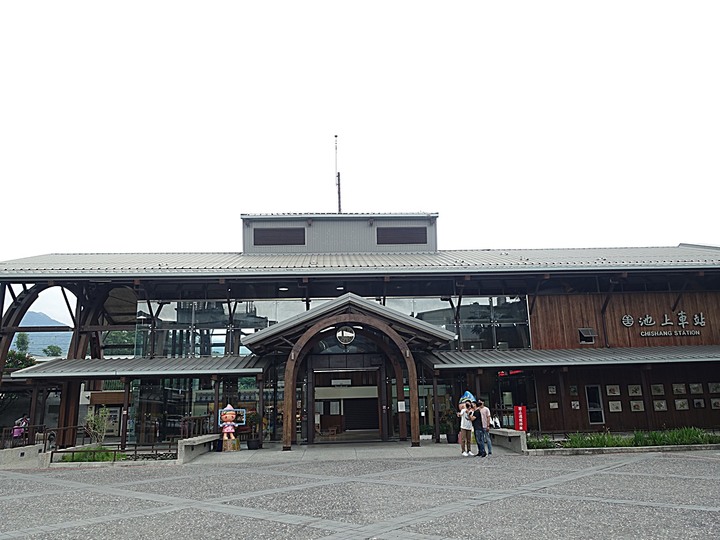 臺東境內火車站群，附掛TR9機車租賃站 — 「鐵道旅行•幸福美好111」紀念章戳收集紀錄 — 臺東兩天一夜鐵道快閃行旅 (二)