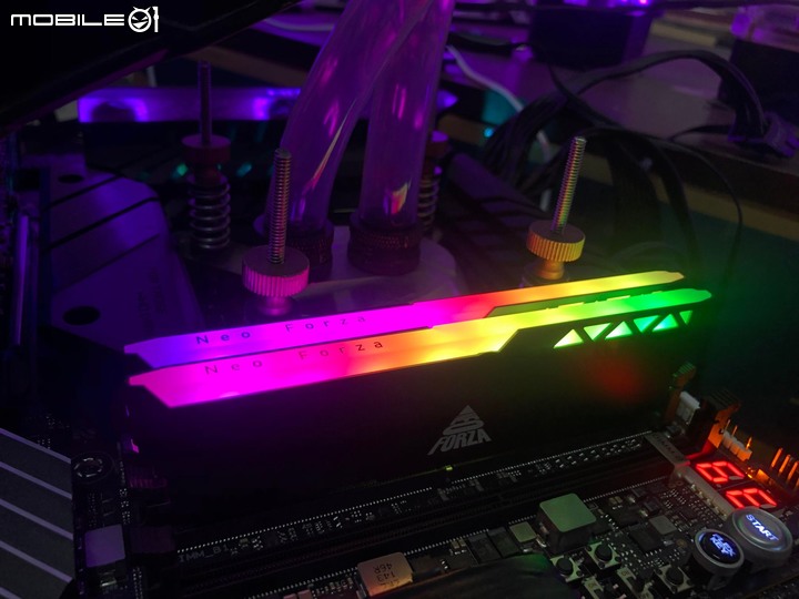 凌航Neo Forza TRINITY RGB DDR5-6400 16G*2 套組心得分享及空冷超頻上限