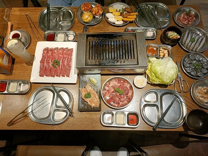 雙北近期聚餐食記心得分享 (猴子燒肉、築間、三颯舞居酒屋）