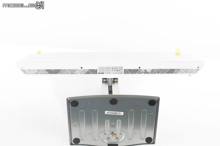 微星 Modern AM272P 12M All in One 電腦開箱實測 搭載豐富介面與美型設計的辦公能手