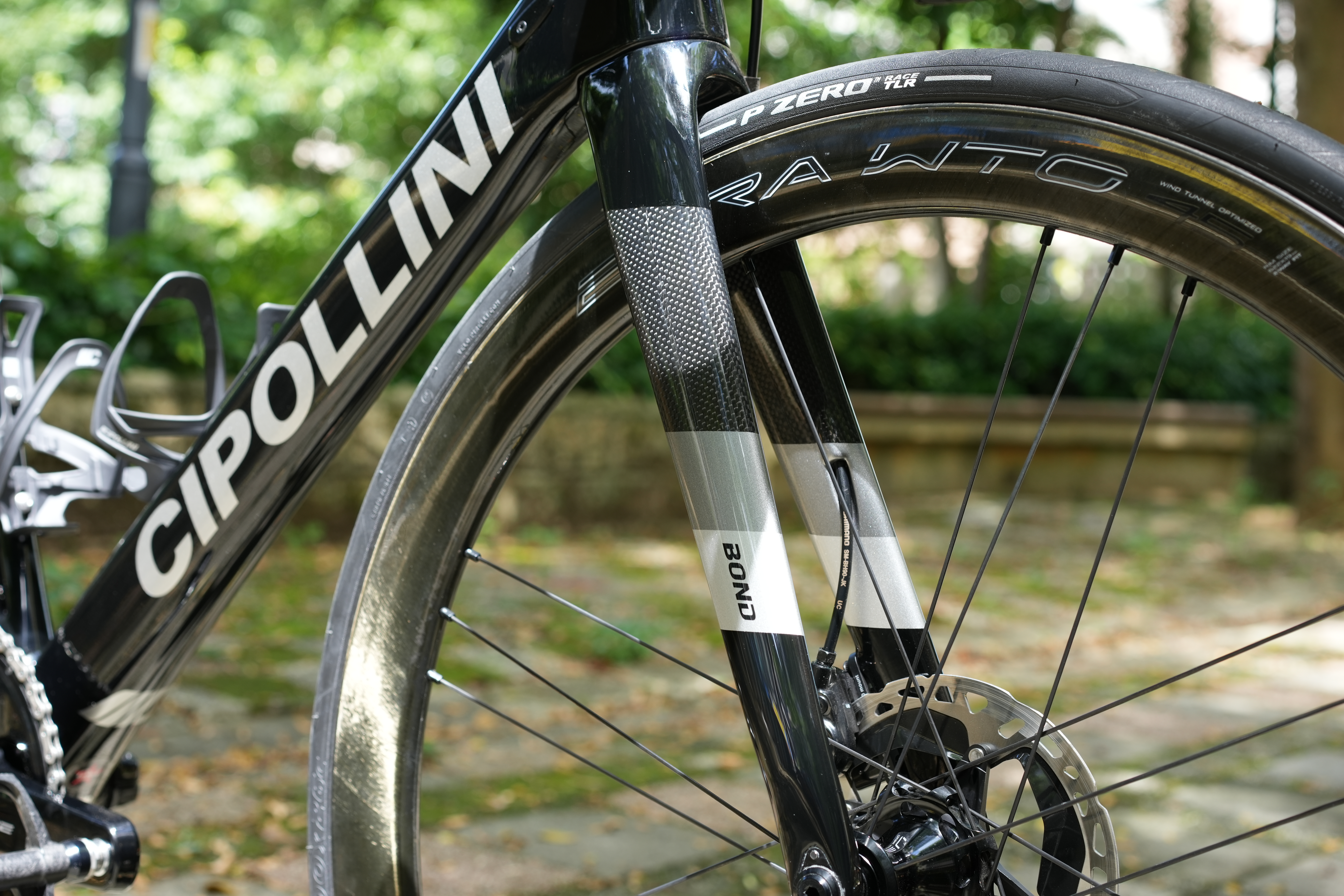 [開箱]我的第十二台公路車 CIPOLLINI BOND 2