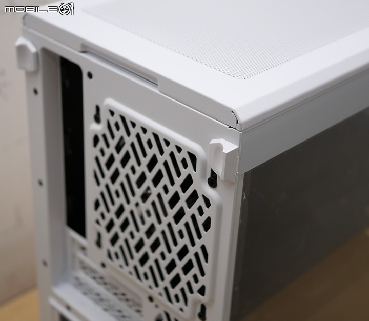 29公升緊湊型塔型 ITX - Fractal Design Meshify 2 Nano 裝機開箱
