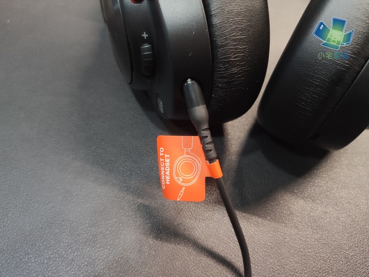 【小宅開箱】電競耳機也能享受音質～SteelSeries Arctis nova pro 耳機開箱