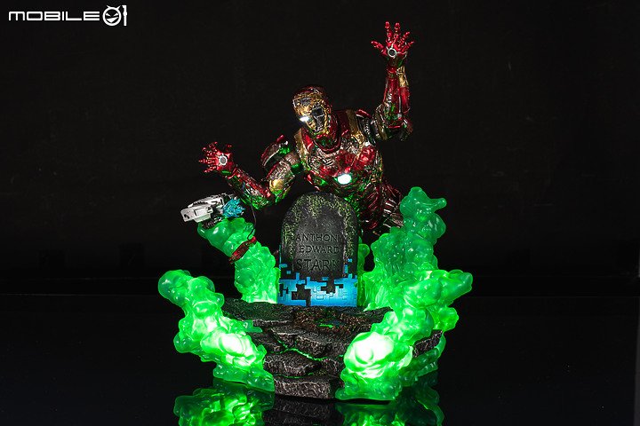 Hot Toys《蜘蛛人:離家日》鋼鐵人幻象開箱 │「爛」出經典!