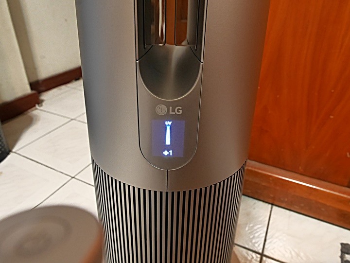 銀色高塔，潔淨空氣的製造者 — LG PuriCare AeroTower 風革機
