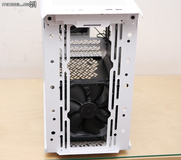 29公升緊湊型塔型 ITX - Fractal Design Meshify 2 Nano 裝機開箱