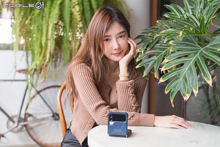 UAG x 三星Galaxy Z Fold4 / Flip4保護殼|簡約軍風的再延續