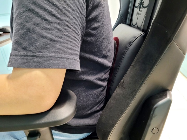 【開箱】多款電腦椅評比與OSIM電競天王椅S心得
