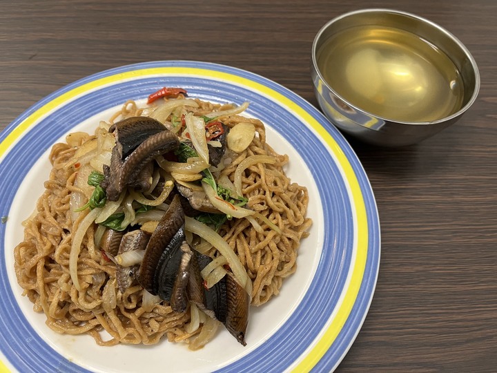 [食記] 嘉義鱔魚麵，台灣新北永和，香辣酸甜鍋氣十足乾炒鱔魚意麵！
