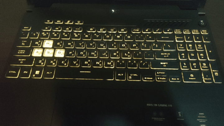 令人意外的低調超值選,ASUS TUF Gaming A15 FA507RM