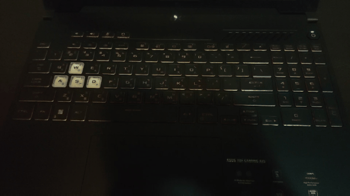 令人意外的低調超值選,ASUS TUF Gaming A15 FA507RM