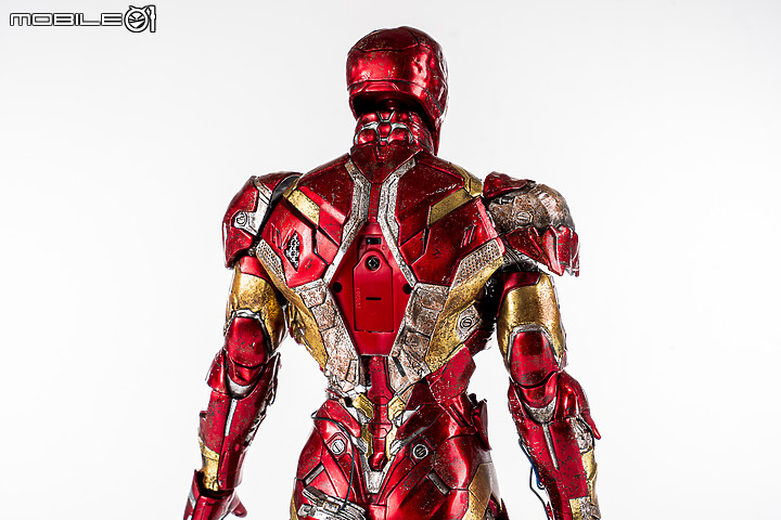 Hot Toys《蜘蛛人：離家日》鋼鐵人幻象開箱 │「爛」出經典！