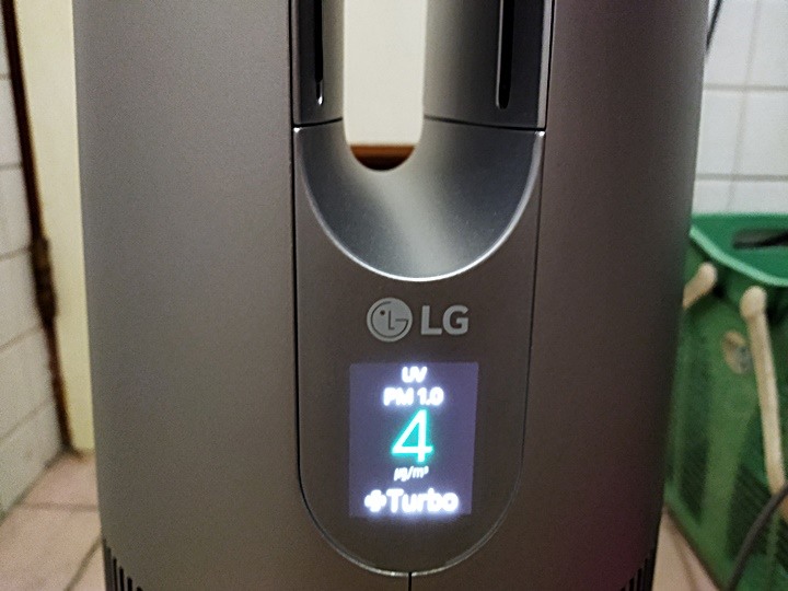 銀色高塔，潔淨空氣的製造者 — LG PuriCare AeroTower 風革機
