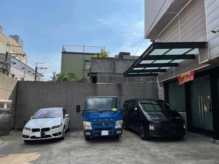 公私分明!Staria CEO版本開箱