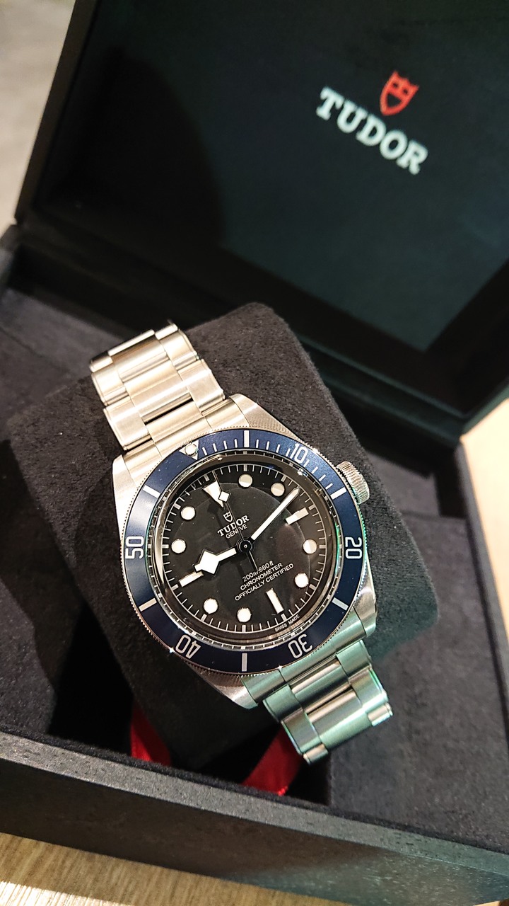 開箱:TUDOR BLACK BAY 藍鋁圈潛水錶 M79230B