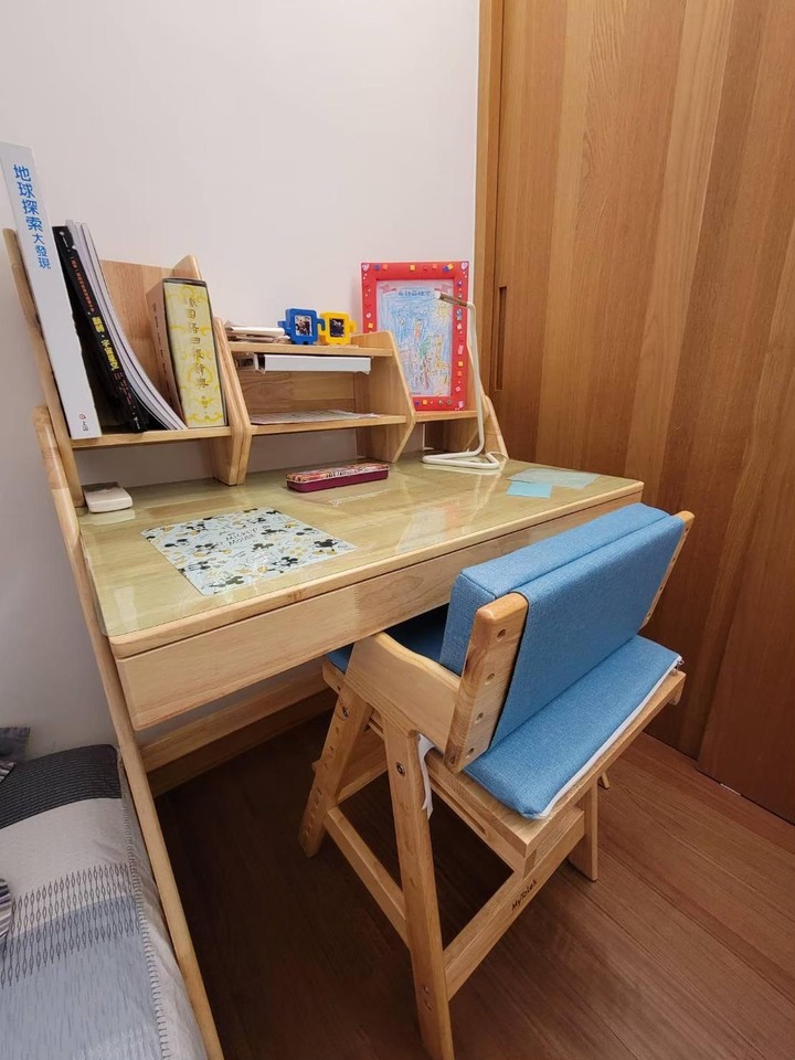 選對書桌每個孩子都有一個自己的小天地