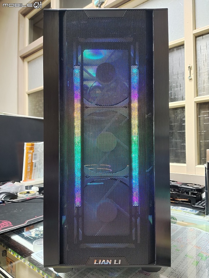 雞蛋糕爸爸之血淚開箱下集~ LIAN LI Lancool III RGB ~ Born to excel 生而卓越!!!