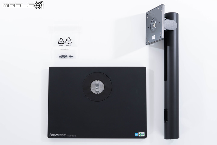華碩 ProArt PA32DC OLED 螢幕開箱試用 以寬廣顯示範圍打造專業影像工作利器