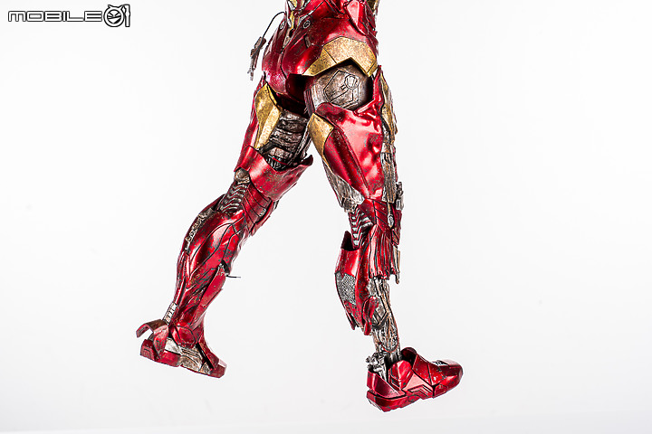 Hot Toys《蜘蛛人：離家日》鋼鐵人幻象開箱 │「爛」出經典！