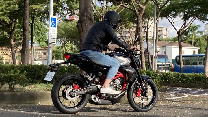 2022年式CB150R新車評論觀點