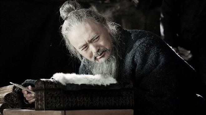 孔子說:[危邦不入.亂邦不居].