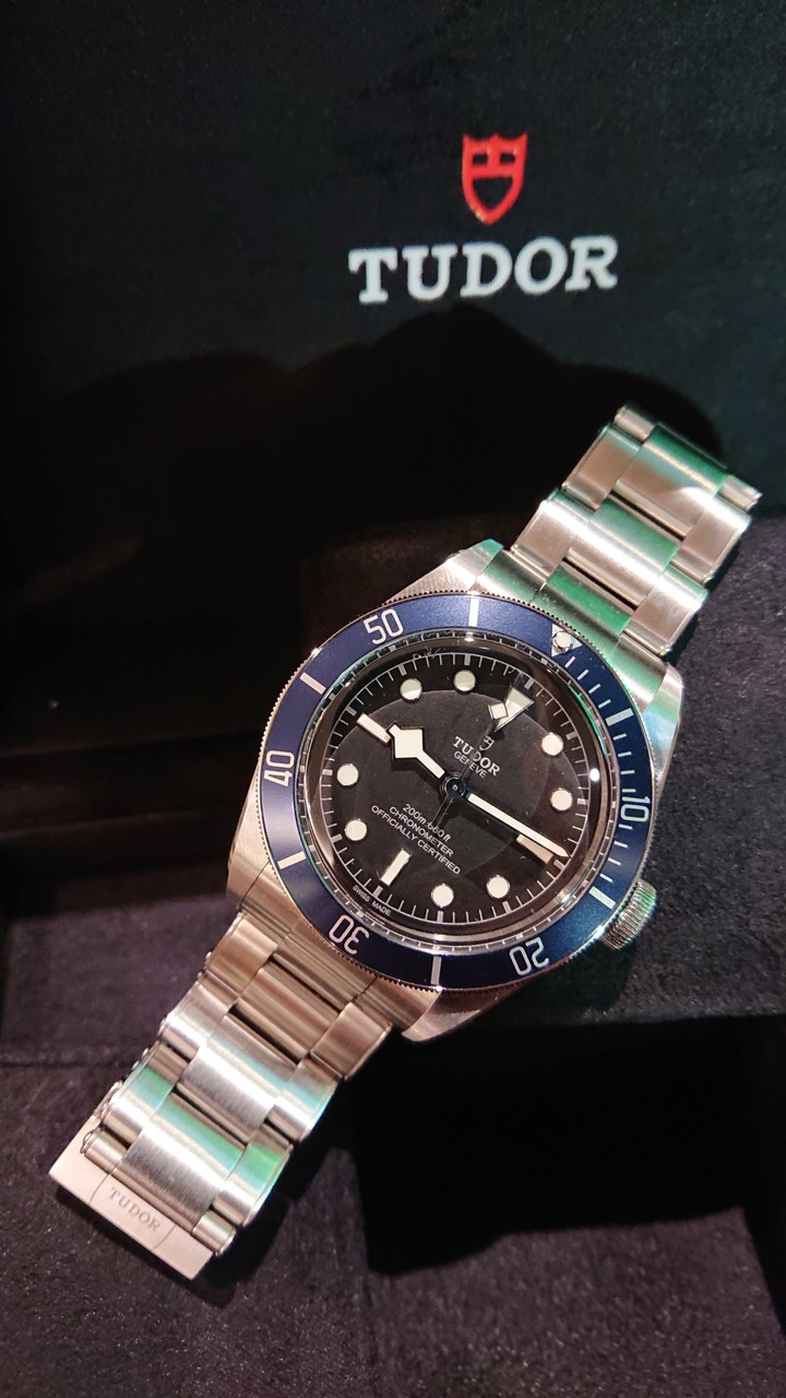 開箱:TUDOR BLACK BAY 藍鋁圈潛水錶 M79230B